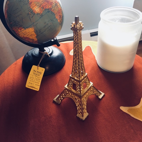 Other - Eiffel Tower Mini Statue